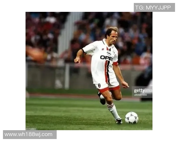 老球星最爱穿的经典足球鞋品牌与款式揭秘